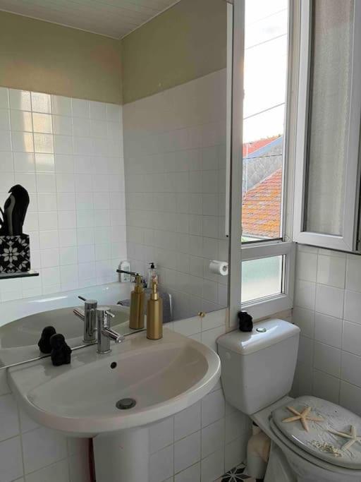 Les Arenes Apartment Безие Екстериор снимка