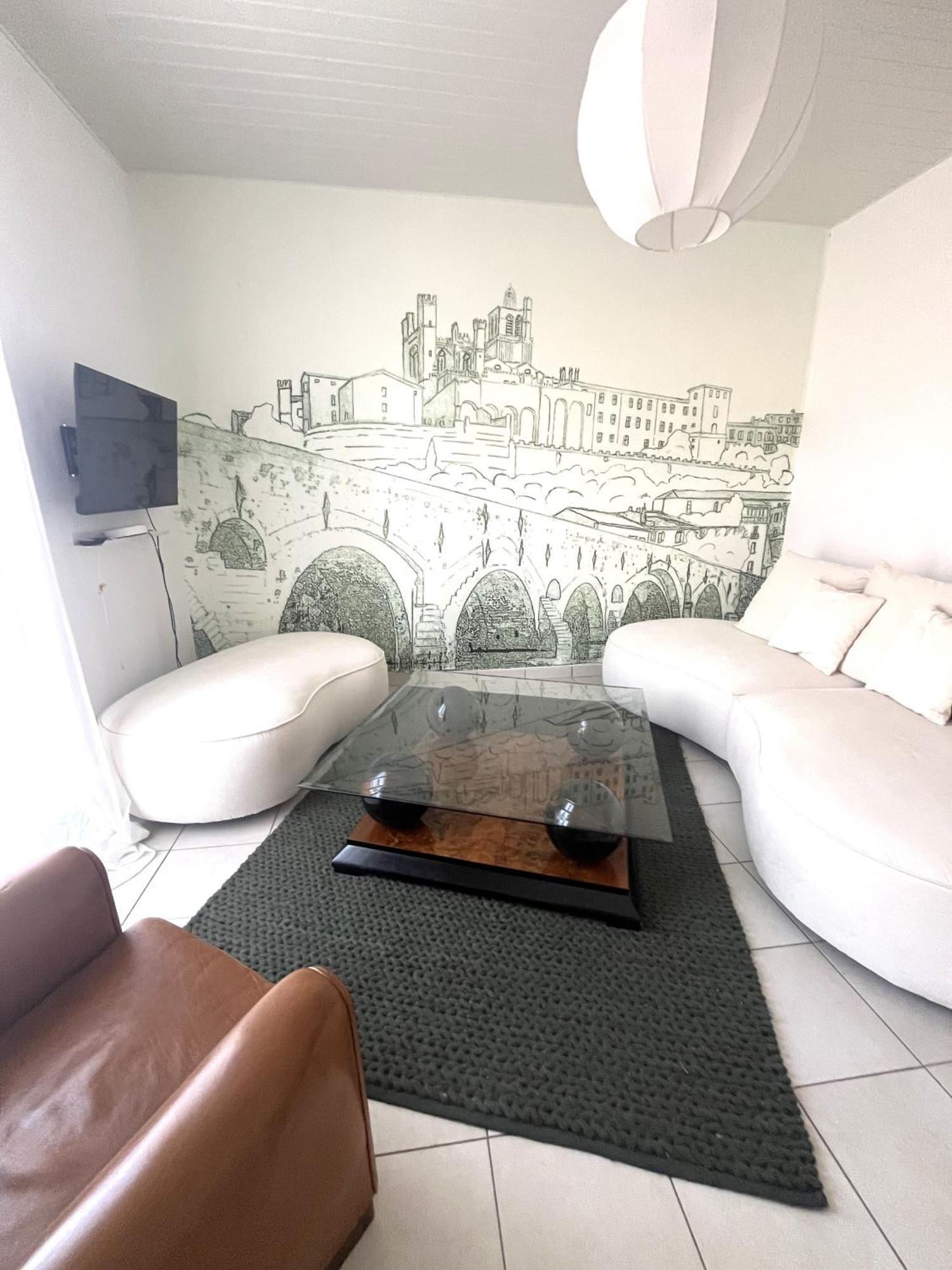 Les Arenes Apartment Безие Екстериор снимка